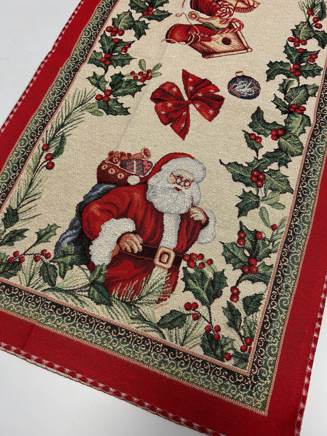 Runner Santa Claus