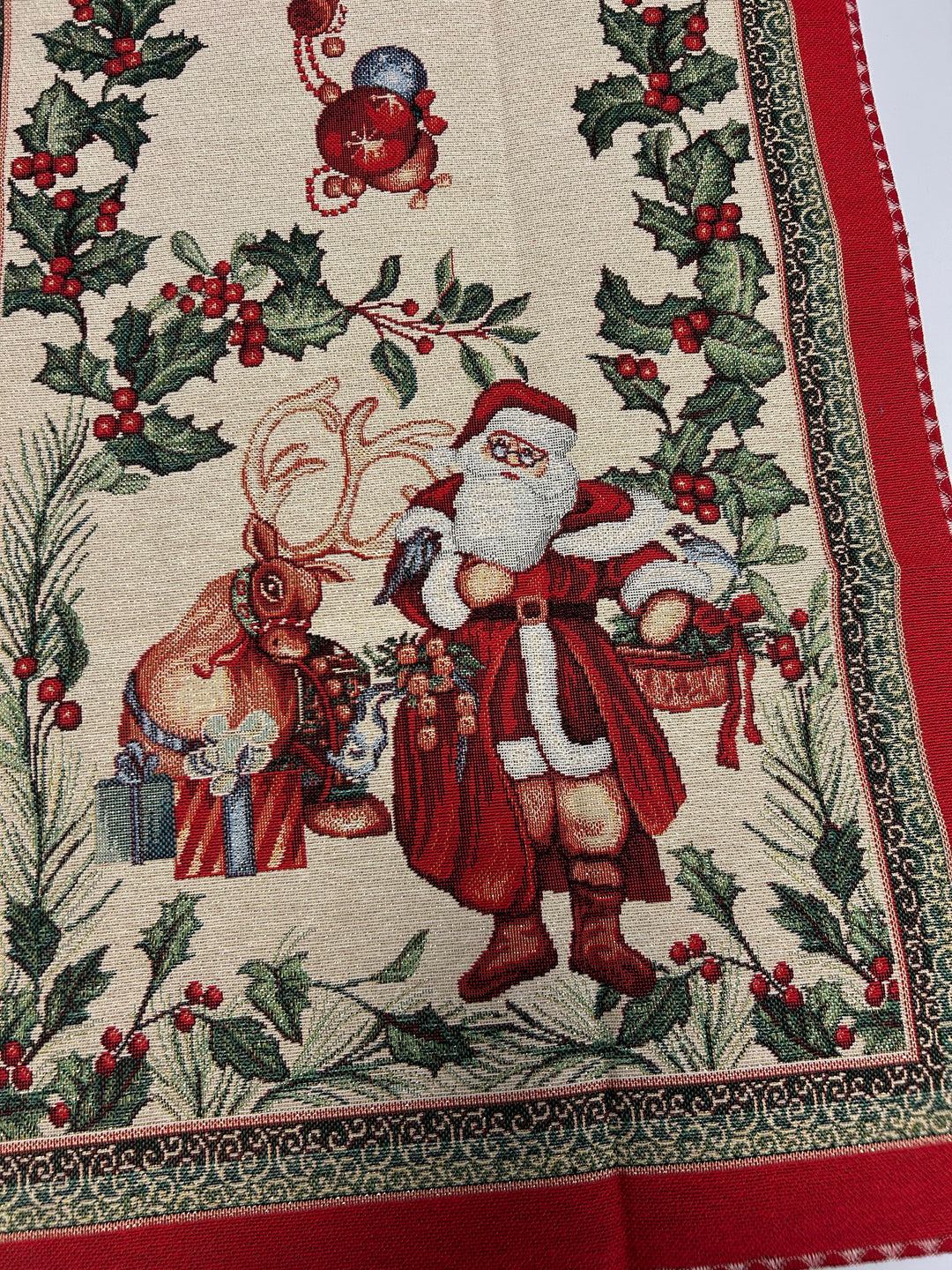 Runner Santa Claus
